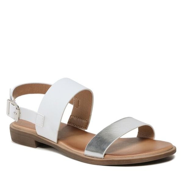 Sandały Clara Barson. Białe sandały damskie Clara Barson, bez wzorów, bez obcasa, na płaskiej podeszwie, bez zapięcia. Za 79.99 zł.
