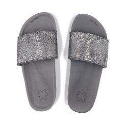 Klapki basenowe damskie Flip Flop Pool Metallic. Szare klapki damskie Flip Flop, na lato, bez wzorów, bez obcasa, bez zapięcia. Za 100.05 zł.