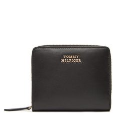 Portfel Tommy Hilfiger. Czarne portfele damskie Tommy Hilfiger. Za 389.99 zł.