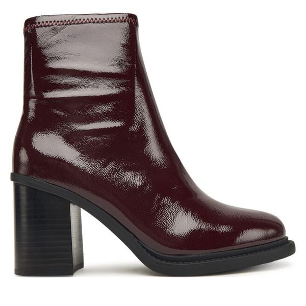 Botki Aldo. Czarne botki damskie Aldo, bez wzorów, bez obcasa, na słupku, bez zapięcia. Za 489.99 zł.