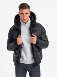 Męska ciepła kurtka puffer ze ściągaczami – czarna V1 OM-JAHP-0207 - XXL. Czarne kurtki męskie Ombre Clothing, na zimę, l, z aplikacjami, z gumy, z kapturem. W wyprzedaży za 299.99 zł.