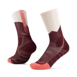 Skarpetki Buff MERINO MW CREW SOCKS MWC1 WINE XL. Fioletowe skarpety męskie Buff, bez wzorów, z elastanu. Za 139.90 zł.