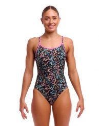 Strój do pływania menstruacyjny FUNKITA Copper Cluster - Swim Secure. Czarne stroje kąpielowe damskie Funkita, l, bez wzorów, z elastanu. Za 289.00 zł.