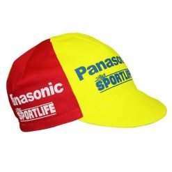 Czapka rowerowa Gist Equipe Vintage Panasonic. Czerwone czapki damskie GIST, na lato, bez wzorów, z materiału, klasyczne. Za 90.45 zł.