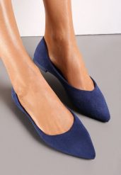 Granatowe Wsuwane Balerinki na Płaskiej Podeszwie Brooklyne. Niebieskie balerinki damskie Renee, bez wzorów, eleganckie, bez obcasa, na płaskiej podeszwie, bez zapięcia. Za 59.99 zł.