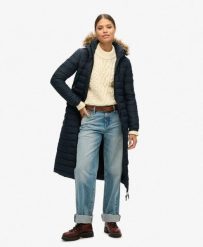 Płaszcz Super Longline Fuji. Niebieskie płaszcze damskie Superdry, l, bez wzorów, z nylonu, eleganckie, bez kołnierzyka, bez kaptura. Za 677.00 zł.