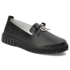 Czarne Półbuty Filippo Eleganckie Wsuwane Obuwie Damskie. Czarne półbuty damskie Filippo, bez wzorów, ze skóry, biznesowe, bez obcasa, bez zapięcia. Za 159.00 zł.
