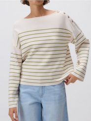 Sweter w paski z guzikami - oliwkowy. Zielone swetry nierozpinane damskie Reserved, l, bez wzorów, z dzianiny, bez kołnierzyka, bez ramiączek. W wyprzedaży za 39.99 zł.