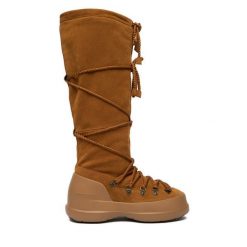 Śniegowce Moon Boot. Brązowe śniegowce damskie Moon Boot, bez zapięcia. Za 1,219.00 zł.