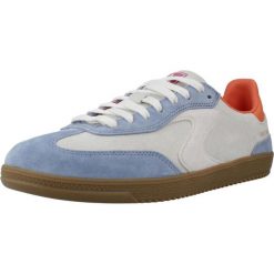 Tenisówki Skechers Model Hotshot Kolor Niebieski. Niebieskie trampki i tenisówki damskie Skechers, bez wzorów, ze skóry, bez zapięcia. Za 314.00 zł.