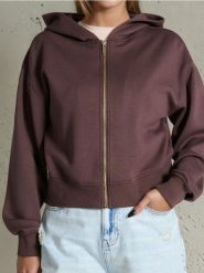 Rozpinana bluza z kapturem soft touch - brązowy. Brązowe bluzy damskie Sinsay, l, bez wzorów, z dzianiny, bez ramiączek, z kapturem. Za 59.99 zł.