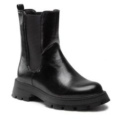 Sztyblety Jenny Fairy. Czarne botki damskie Jenny Fairy, bez wzorów, bez obcasa, na płaskiej podeszwie, bez zapięcia. Za 129.99 zł.