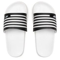 Klapki damskie 4F H4L21 KLD001. Klapki damskie 4F, na zimę, bez wzorów, z dresówki, sportowe, bez obcasa, bez zapięcia. Za 93.95 zł.