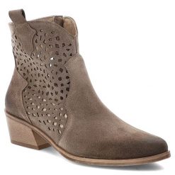 Brązowe Kowbojki Armodo Stylowe Obuwie Damskie Na Obcasie. Brązowe kozaki damskie Armodo, w ażurowe wzory, z jeansu, bez obcasa, na obcasie, bez zapięcia. Za 429.00 zł.