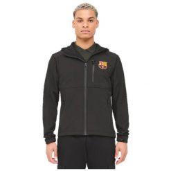 Kurtka softshellowa outdoor męska Barcelona. Czarne kurtki męskie FC BARCELONA, m, bez wzorów, sportowe, bez kaptura. W wyprzedaży za 389.85 zł.