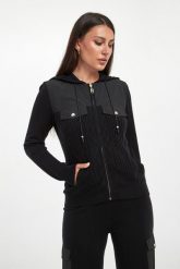 Sweter dmaski z kapturem LIU JO. Swetry nierozpinane damskie Liu Jo, xl, bez wzorów, bez kołnierzyka, bez ramiączek. Za 899.00 zł.