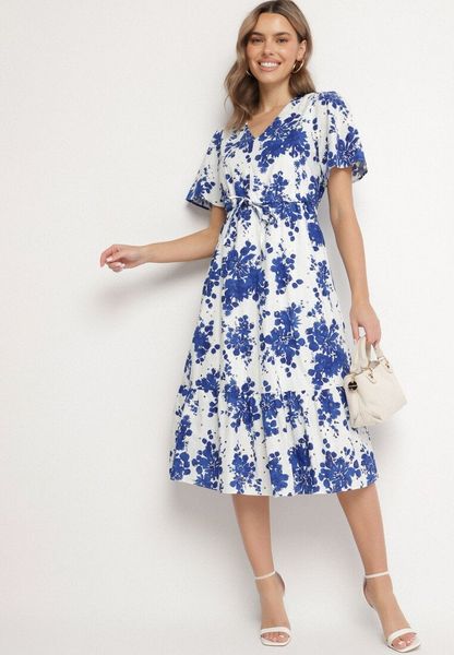 Niebieska Sukienka z Bawełny Ażurowa w Kwiaty z Rozkloszowanym Dołem Florbia. Niebieskie sukienki damskie Born2be, na co dzień, na wiosnę, l, w ażurowe wzory, z bawełny, klasyczne, bez kołnierzyka, bez ramiączek, midi, rozkloszowane. Za 129.99 zł.