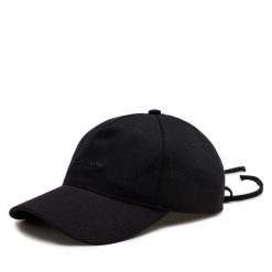 Czapka z daszkiem Calvin Klein. Czarne czapki damskie Calvin Klein, bez wzorów. Za 149.99 zł.