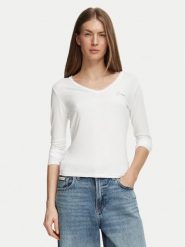 Guess Jeans Sweter W6BI56 K6890 Szary jasny Slim Fit. Szare swetry nierozpinane damskie Guess Jeans, xl, z aplikacjami, z jeansu, bez kołnierzyka, bez ramiączek. Za 194.99 zł.