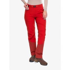 Spodnie softshell damskie Mountain Equipment Chamois Pant AC. Czerwone spodnie sportowe damskie MOUNTAIN EQUIPMENT, bez wzorów, z softshellu, sportowe, trekkingowe. Za 445.99 zł.