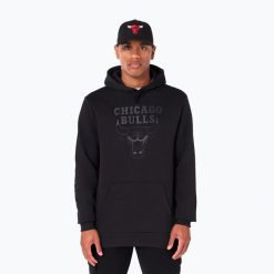 Bluza męska New Era NOS NBA Reegular Chicago Bulls Hoody. Czarne bluzy męskie New Era, m, bez wzorów, bez ramiączek, bez kaptura. Za 219.99 zł.