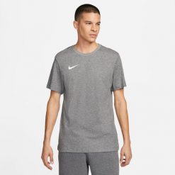 T-shirt sportowy z krótkim rękawem męski Nike Dri-Fit Park 20 Tee. Szare koszulki sportowe męskie Nike, m, bez wzorów, z bawełny, bez ramiączek, na fitness i siłownię, dri-fit (nike). Za 99.99 zł.