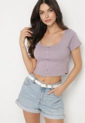 Fioletowy Bawełniany T-shirt o Dopasowanym Kroju z Guzikami Filareina. Fioletowe t-shirty damskie Born2be, l, bez wzorów, z bawełny, eleganckie, bez kołnierzyka, bez ramiączek. Za 34.99 zł.