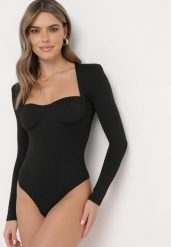 Czarne Body z Kwadratowym Dekoltem Halcina. Czarne body Born2be, bez wzorów. Za 79.99 zł.