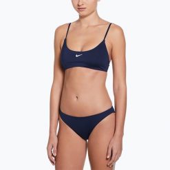 Strój pływacki dwuczęściowy damski Nike Essential Bralette Bikini. Niebieskie bikini Nike, bez wzorów. Za 199.99 zł.