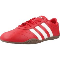 Buty ADIDAS GRAND COURT LO Czerwony. Czerwone obuwie trekkingowe damskie Adidas, ze skóry, bez zapięcia. Za 308.50 zł.