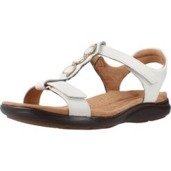 Sandały CLARKS 26185961C Biały. Białe sandały damskie Clarks, bez wzorów, ze skóry, bez obcasa, bez zapięcia. Za 421.99 zł.