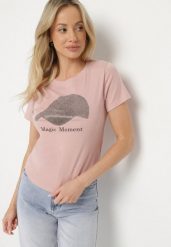 Różowy T-shirt z Bawełny z Nadrukiem Czapki i Cyrkoniami Penilna. Czerwone t-shirty damskie Born2be, m, bez wzorów, z bawełny, klasyczne, bez kołnierzyka, bez ramiączek. Za 34.99 zł.