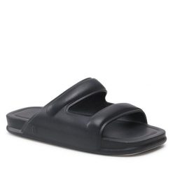 Klapki Melissa. Czarne klapki damskie Melissa, bez wzorów, bez obcasa, bez zapięcia. Za 229.99 zł.