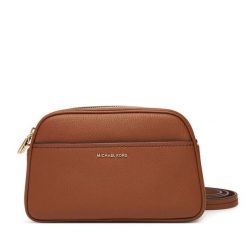Torebka MICHAEL Michael Kors. Brązowe listonoszki damskie MICHAEL Michael Kors, bez wzorów, bez dodatków. Za 749.99 zł.