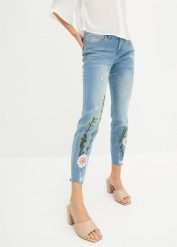 Jeansy skinny, średni stan, z dodatkiem stretchu. Niebieskie jeansy damskie bonprix, bez wzorów, z jeansu. Za 169.99 zł.