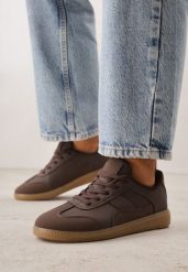 Brązowe Sneakersy VICES Typu Klasyczne Tenisówki z Łączonych Materiałów Azinina. Brązowe obuwie sportowe damskie Born2be, bez wzorów, z jeansu, bez zapięcia, tenisowe. Za 84.99 zł.