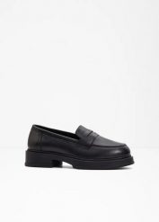 Skórzane loafersy. Czarne czółenka damskie bonprix, bez wzorów, ze skóry, bez obcasa, bez zapięcia. Za 209.99 zł.