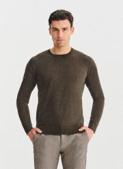 PAKO LORENTE – Brązowy sweter męski o-neck. Brązowe swetry męskie Pako Lorente, na jesień, l, bez wzorów, z poliesteru, bez kołnierzyka, bez ramiączek. Za 299.99 zł.