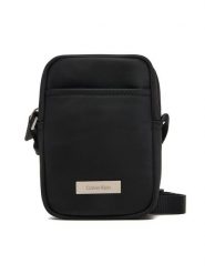 Calvin Klein Saszetka Sleek Slim Reporter LV04D3233G Czarny. Czarne saszetki i nerki męskie Calvin Klein, bez wzorów, z materiału. Za 289.99 zł.