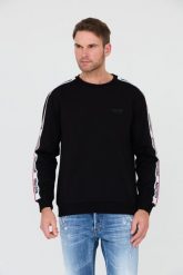 MOSCHINO Czarna bluza z lampasami. Czarne bluzy męskie MOSCHINO, l, bez wzorów, bez ramiączek, bez kaptura. W wyprzedaży za 599.99 zł.