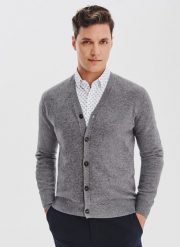 PAKO LORENTE - Męski kardigan w szarym kolorze. Szare swetry męskie Pako Lorente, na jesień, m, bez wzorów, z bawełny, bez kołnierzyka, bez ramiączek. Za 299.99 zł.