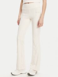 Guess Spodnie dresowe V5RB15 KCD02 Écru Regular Fit. Spodnie dresowe damskie Guess, z aplikacjami, z dresówki. Za 239.99 zł.