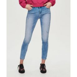 Jeansy skinny push up - Niebieski. Jeansy damskie marki Sinsay. Za 69.99 zł.
