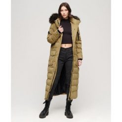 Długi płaszcz z kapturem z futerka sztucznego SUPERDRY. Brązowe płaszcze damskie Superdry, bez wzorów, eleganckie, bez kołnierzyka, z kapturem. W wyprzedaży za 589.75 zł.