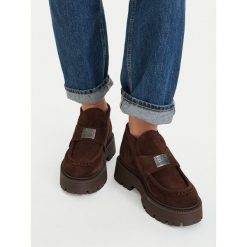 Botki G-Star. Brązowe botki damskie G-Star, bez wzorów, retro, bez obcasa, na płaskiej podeszwie, bez zapięcia. Za 429.99 zł.