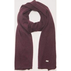 Gładki szalik - Bordowy. Czerwone szaliki damskie House, bez wzorów. Za 49.99 zł.