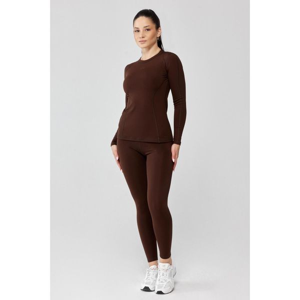 Bielizna termoaktywna damska szybkoschnąca Rough Radical Dreamlover. Brązowa bielizna sportowa damska ROUGH RADICAL, bez wzorów. W wyprzedaży za 175.92 zł.