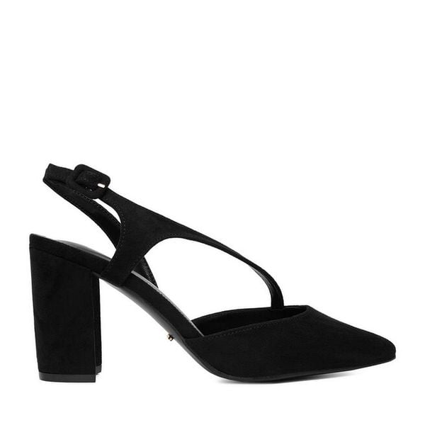 Czółenka DeeZee. Czarne czółenka damskie DeeZee, bez wzorów, bez obcasa, bez zapięcia. Za 139.99 zł.