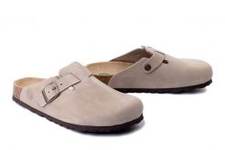 DR. BRINKMANN 600177-08 taupe, klapki damskie. Brązowe klapki damskie Dr. Brinkmann, bez wzorów, ze skóry, bez obcasa, bez zapięcia. Za 263.42 zł.