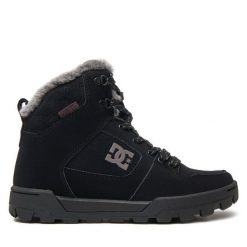 Trzewiki DC Shoes. Czarne botki damskie DC Shoes, bez wzorów, bez obcasa, na płaskiej podeszwie, bez zapięcia. Za 319.99 zł.